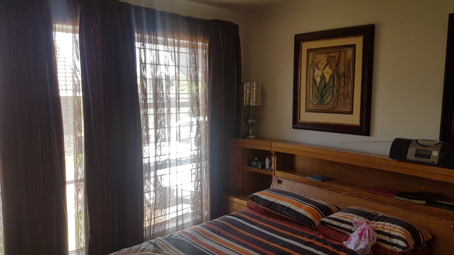 To Let 3 Bedroom Property for Rent in Eureka Free State